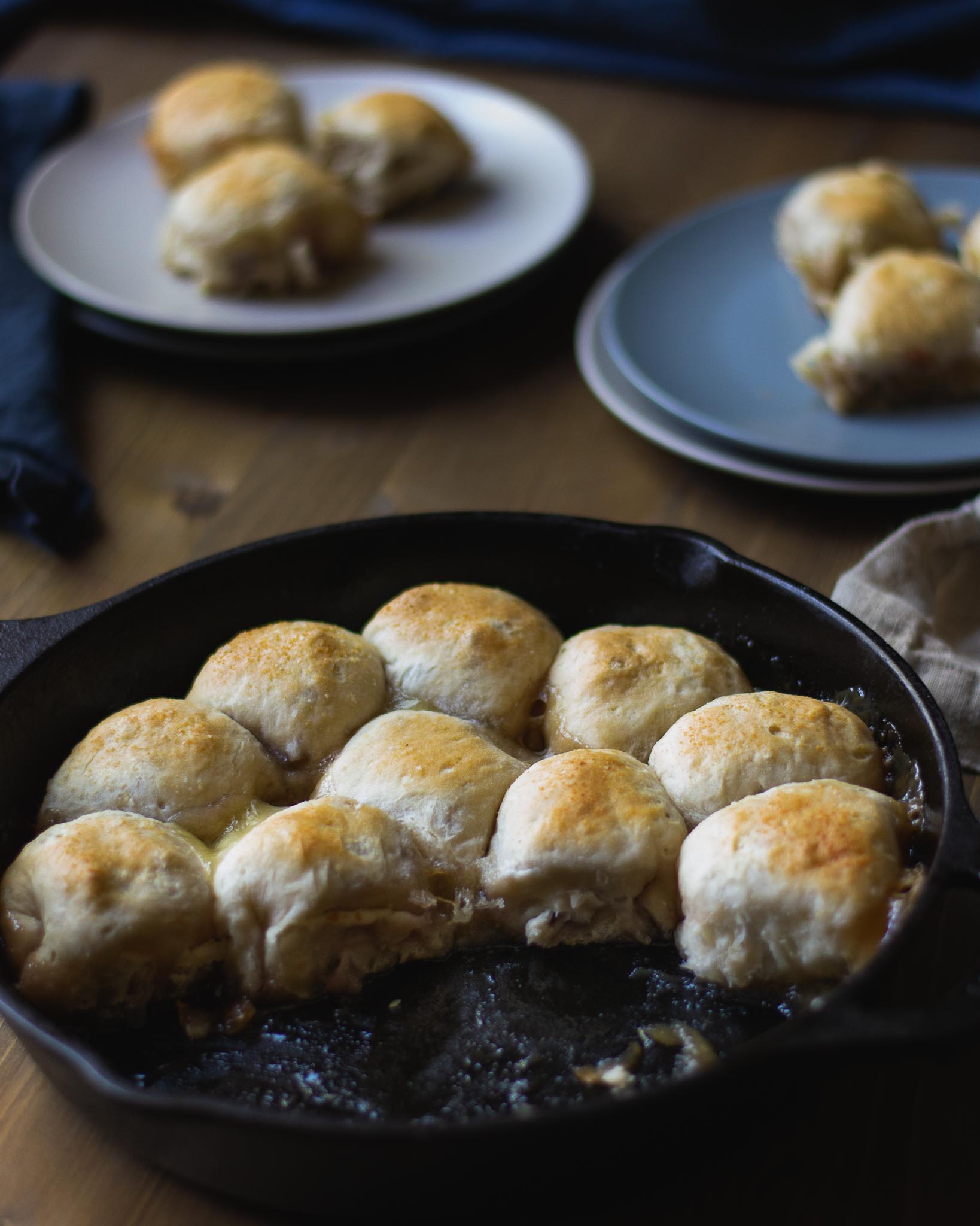 shareable baked brie bites