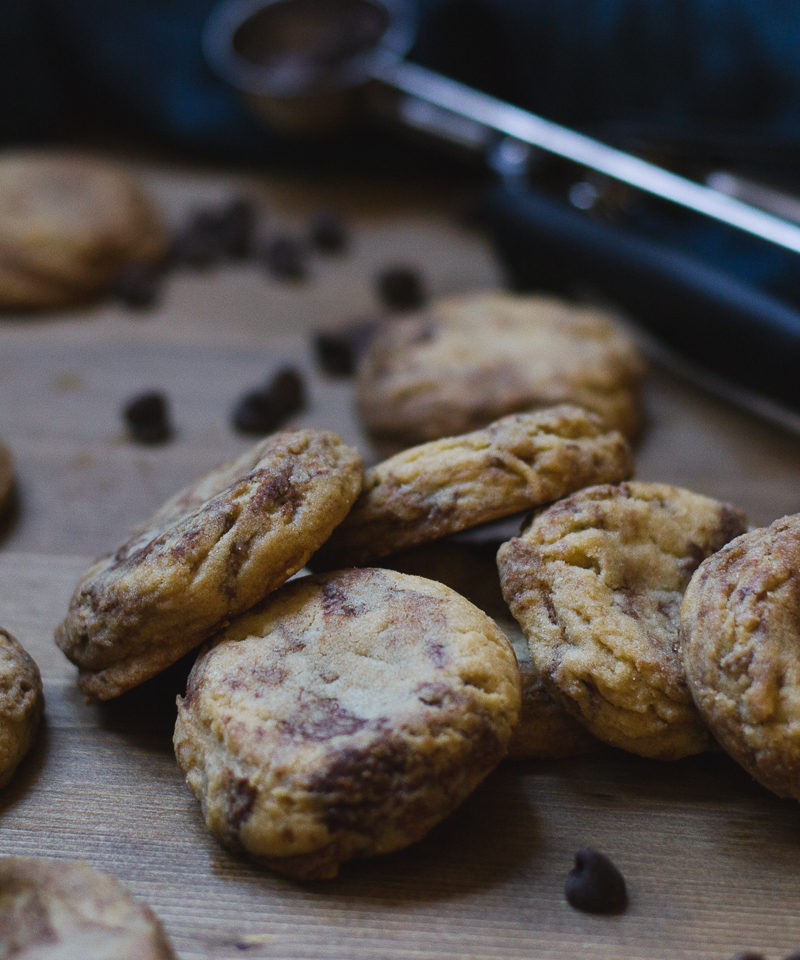 marbled chocolate cookies with cookie scoop