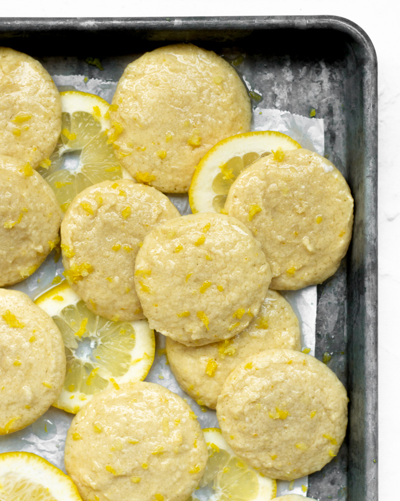 Soft and chewy lemon sugar cookies with an optional tart lemon glaze.